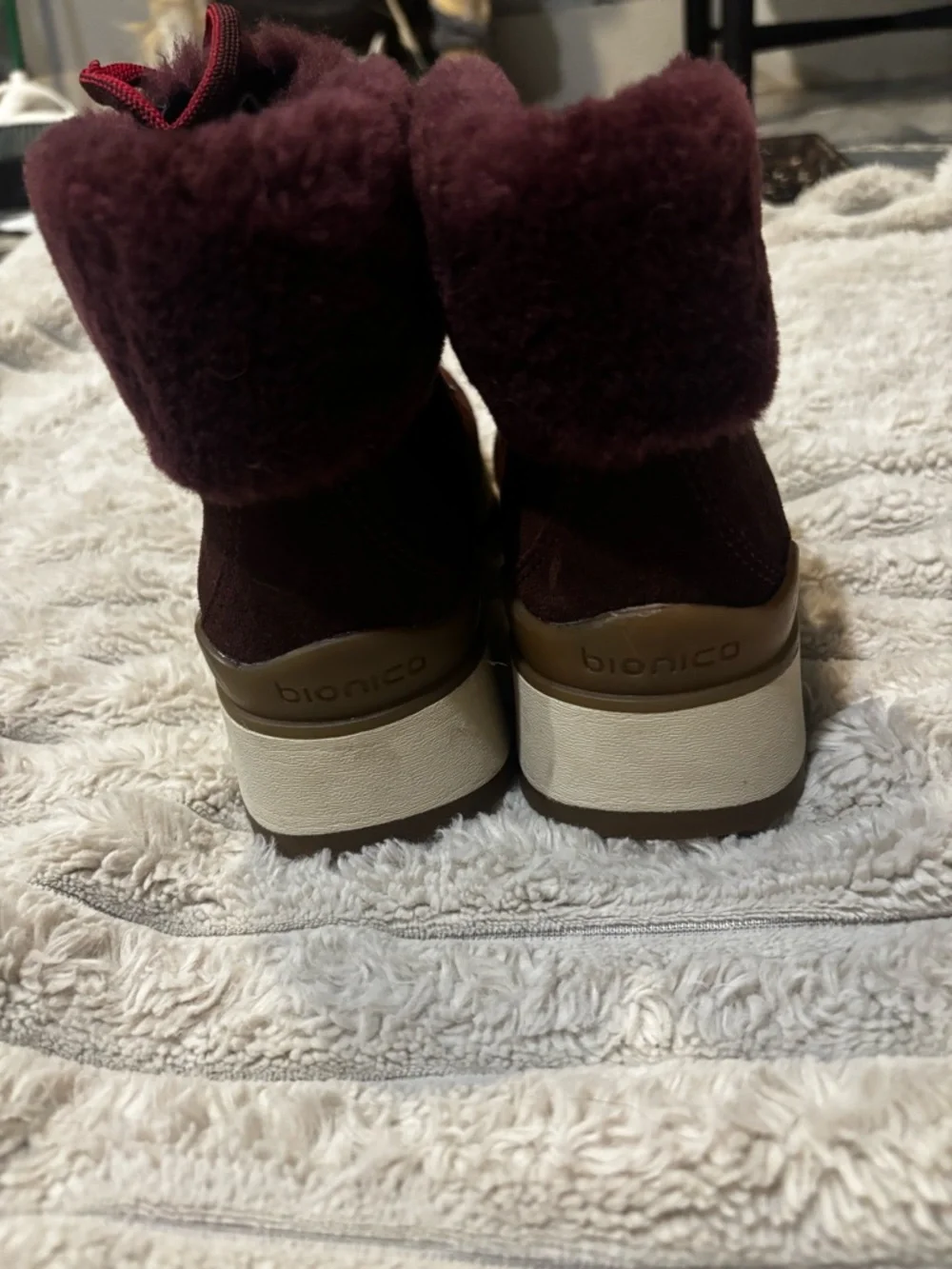 Women's Burgundy Suede Fur-Trim Lace-Up Boots new . No box